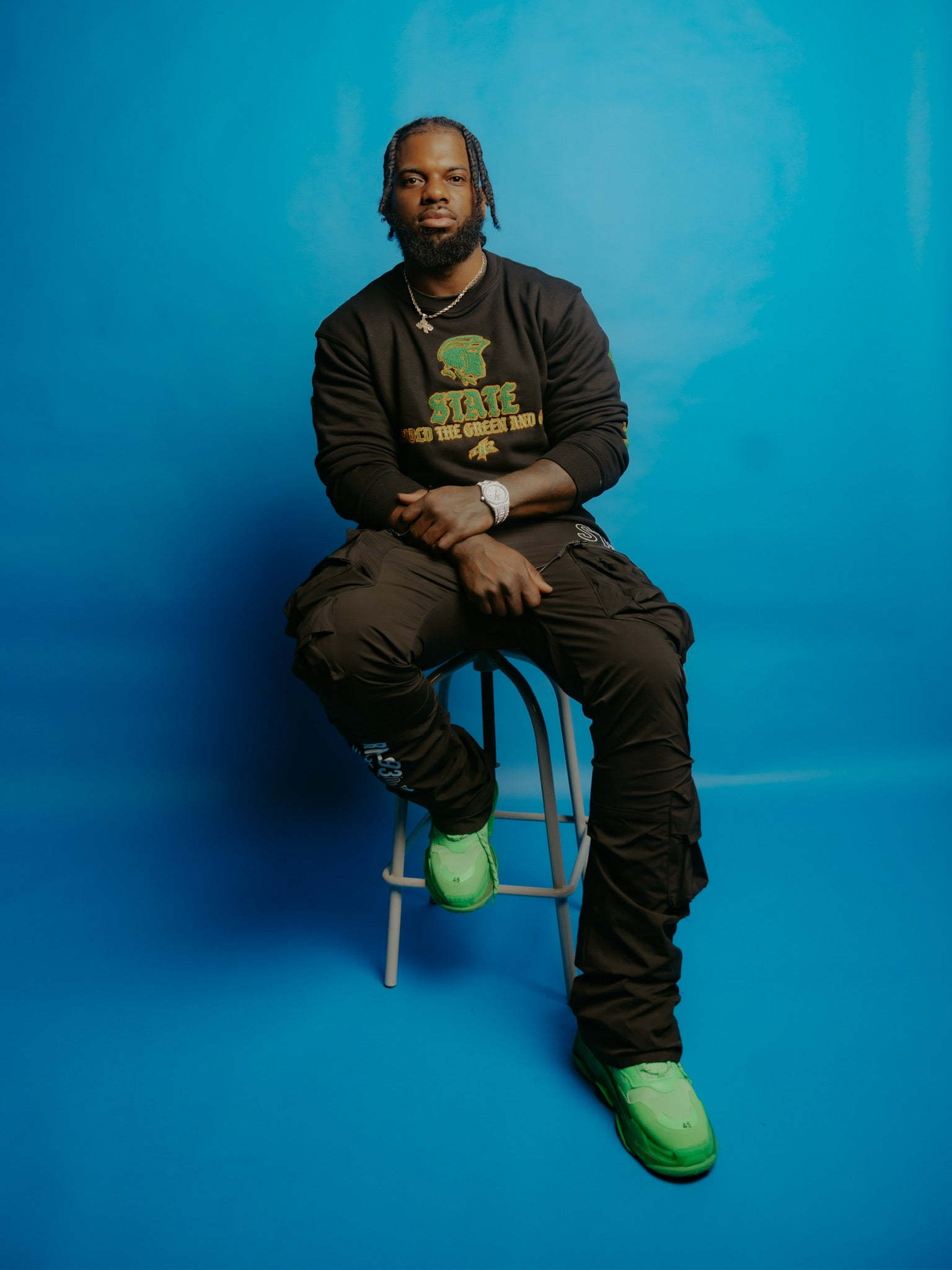 AncientBrand Behold Green and Gold Sweatshirt (Black) Premium