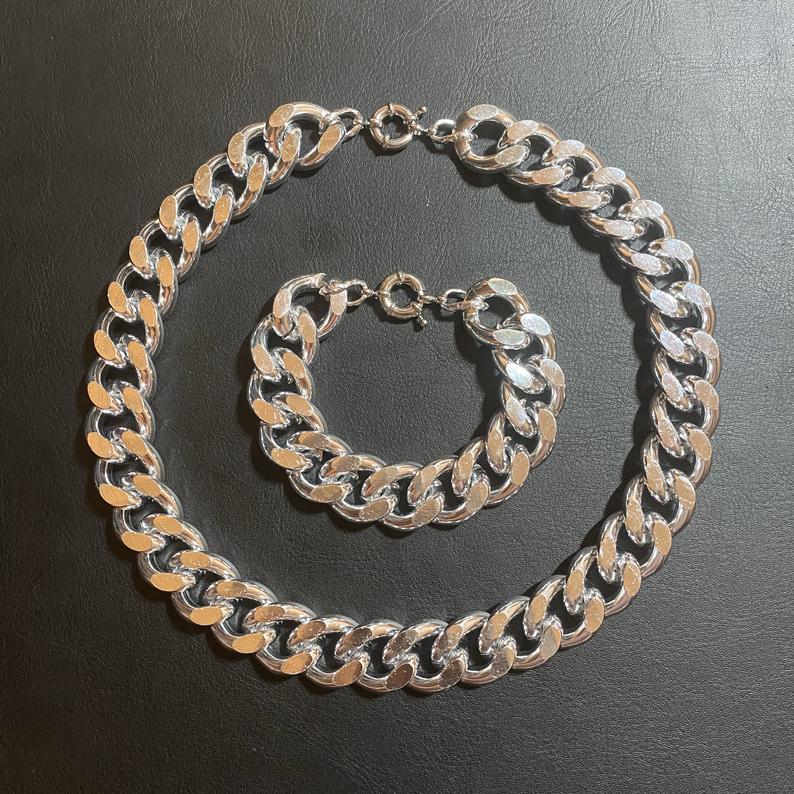 Kasi Necklace